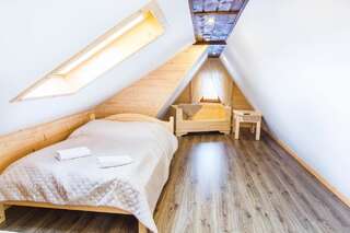 Отели типа «постель и завтрак» Chata u Bronka Бялка-Татшаньска Номер-студио с балконом-6